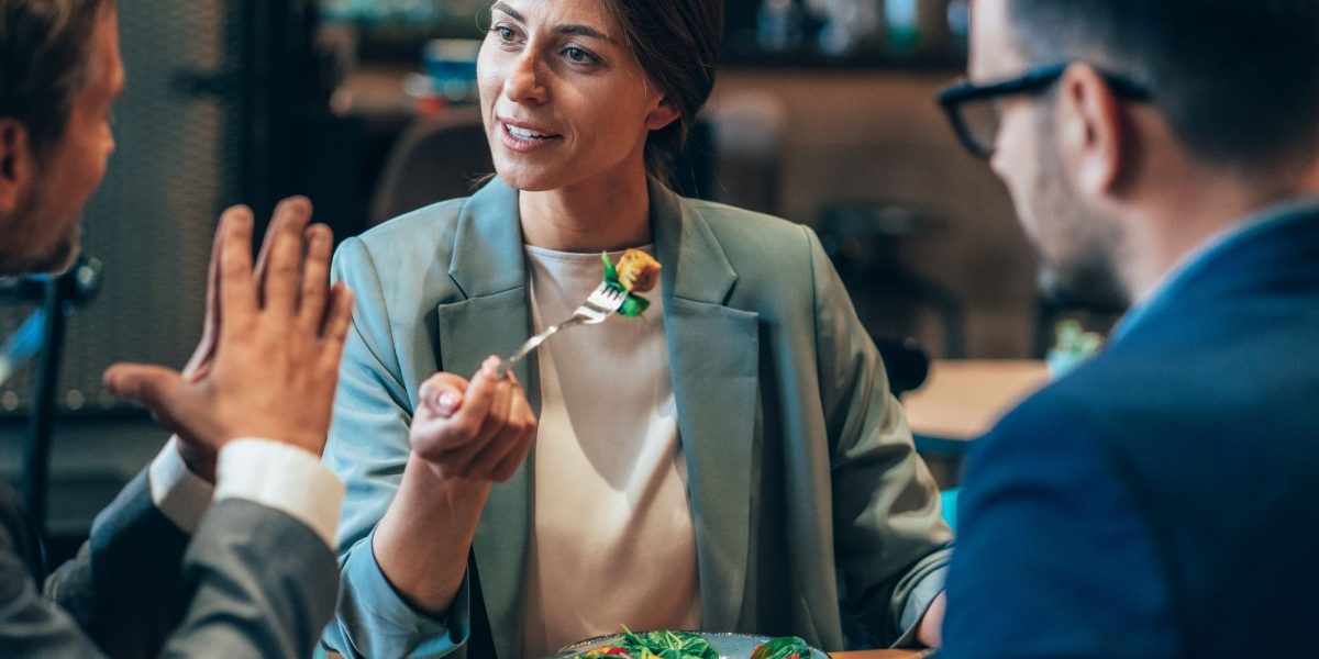 Ven a comer a nuestro restaurante para la comida de empresa